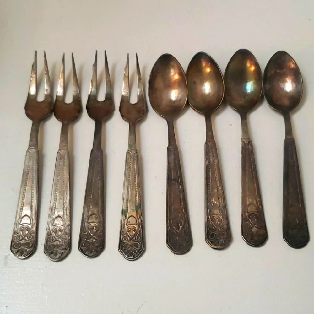 Vtg Silver plated Dessert Set 4 Fruit Forks 4 Tea Spoons 1949 European